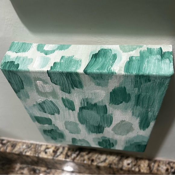 Green moss leopard painting 5x5x2 - Picture 3 of 4